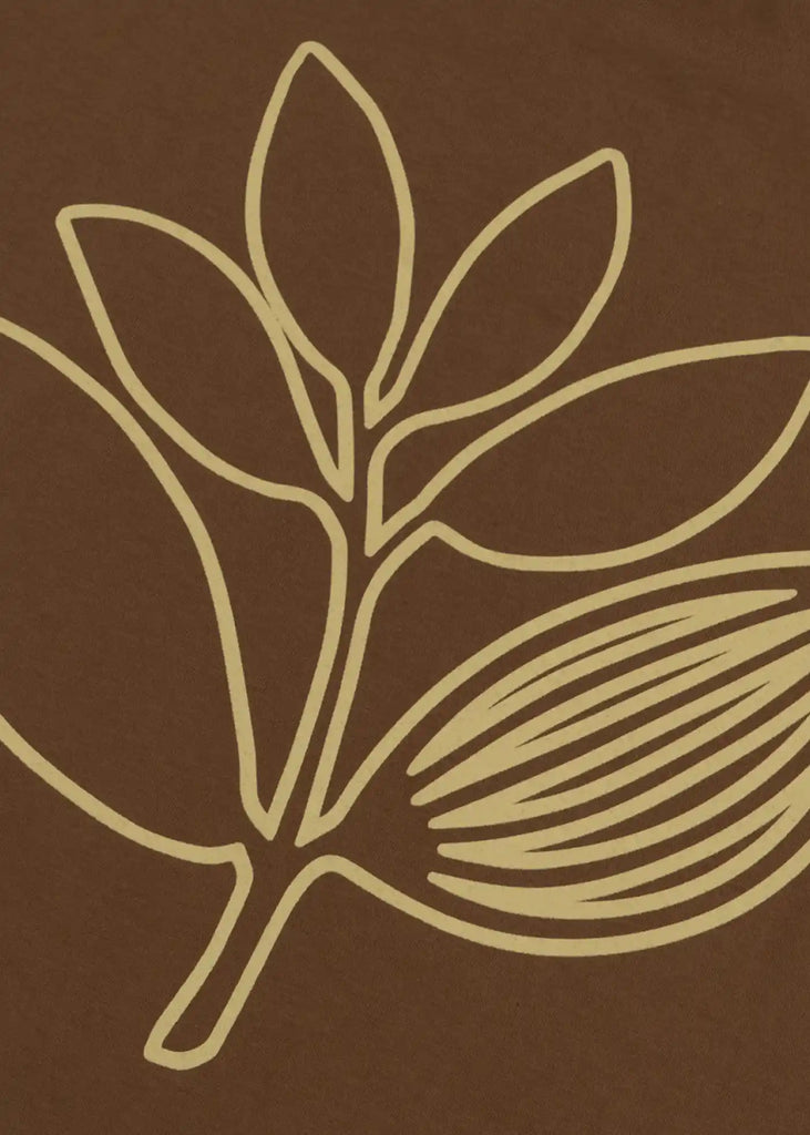 Magenta - Magenta Outline T-Shirt Hazelnut